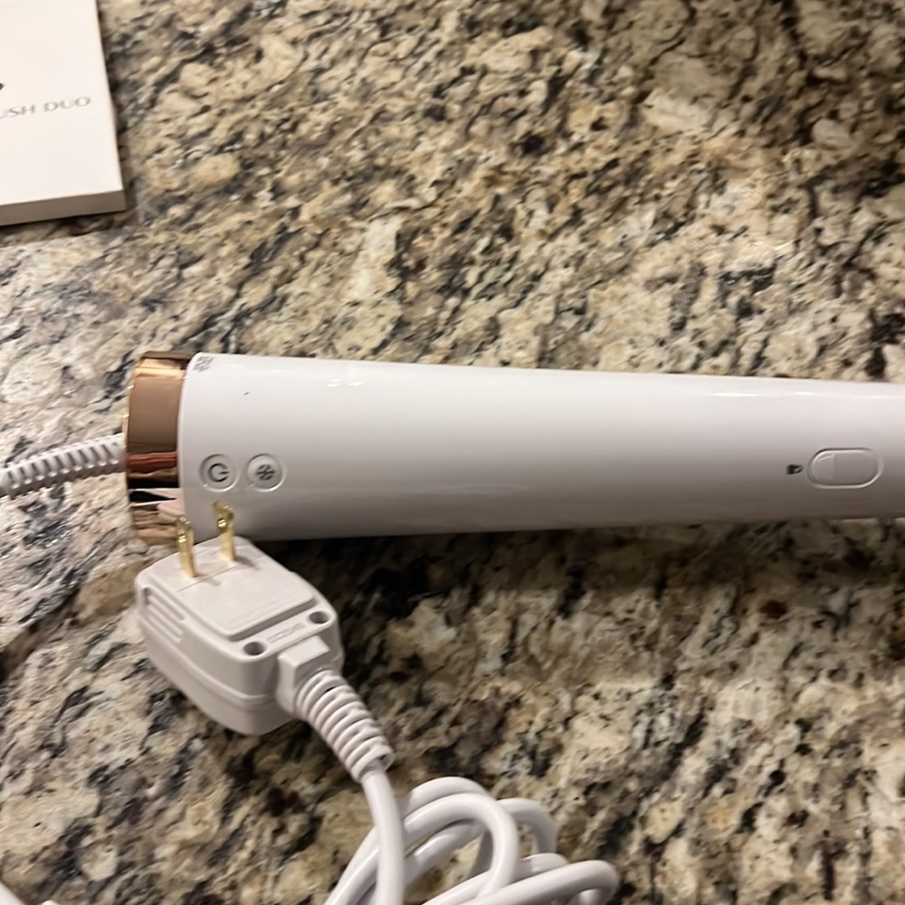 T3 airebrush duo | Interchangeable Hot Air Blow Dry Brush - Picture 6 of 12